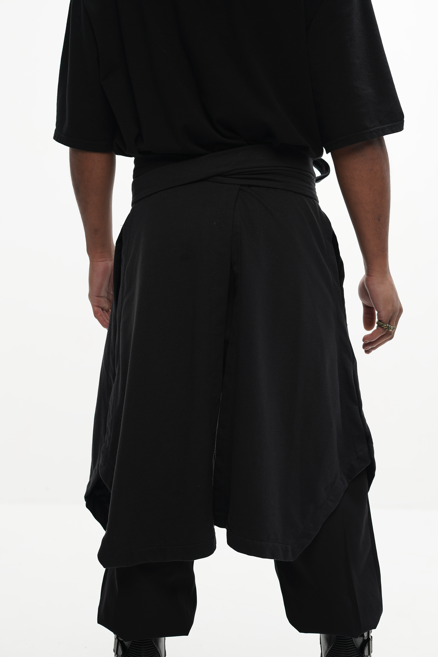 RESONANCE APRON SKIRT